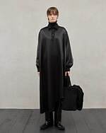 ザ・リラクス 2025年秋冬ウィメンズコレクション - 静謐さに交わる緊張と抜け感｜写真14