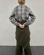 ザ・リラクス 2025年秋冬ウィメンズコレクション - 静謐さに交わる緊張と抜け感｜写真90