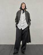 ザ・リラクス 2025年秋冬ウィメンズコレクション - 静謐さに交わる緊張と抜け感｜写真123