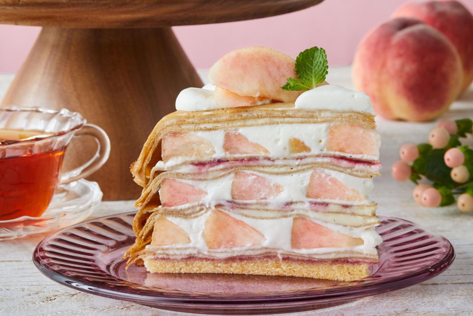 アフタヌーンティー・ラブアンドテーブル「白桃」や「イチジクアールグレイ」の夏限定ミルクレープ