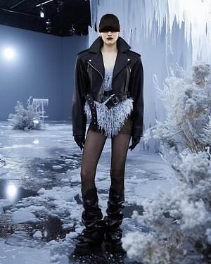 プールデ(POOLDE) 2025-26年秋冬ウィメンズコレクション  - 写真2