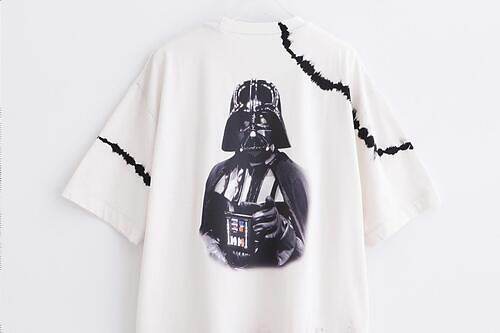 「スター・ウォーズ」ダース・ベイダーTシャツ＆“戦闘シーン”コラージュシャツ、tk.タケオキクチから