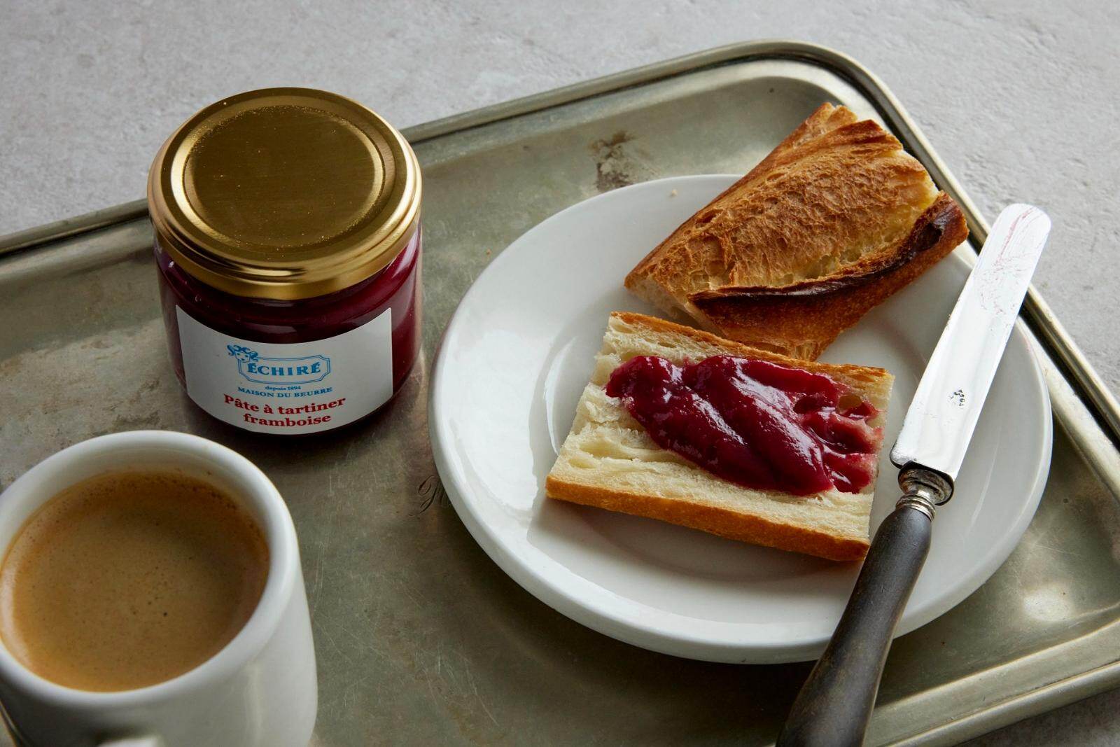 東京・丸の内「エシレ・メゾン デュ ブール」濃厚エシレバター×フランボワーズの新作ペースト