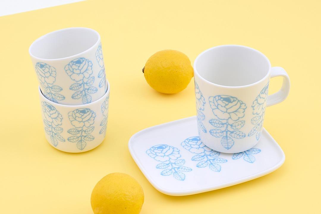 コップ(グラス)｜マリメッコ「ウェディングローズ柄」爽やかライトブルーのマグカップ＆がま口ポーチなど