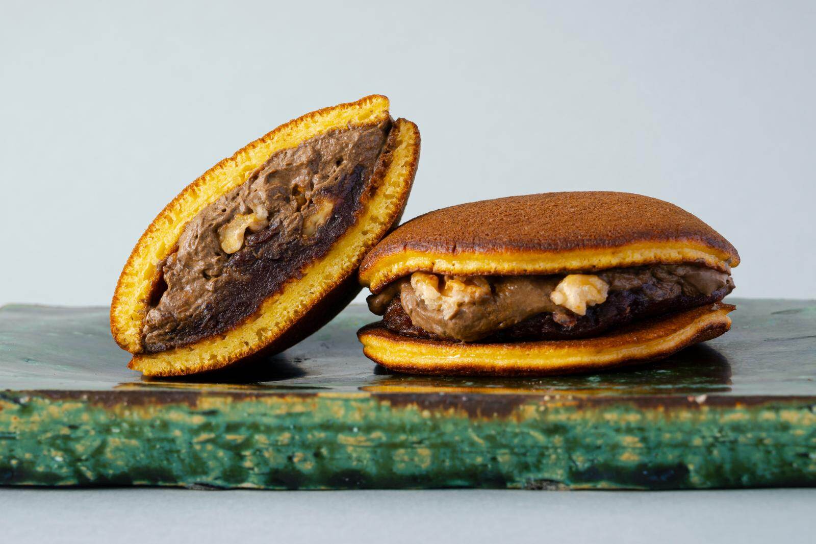 ミシュラン獲得「赤坂おぎ乃」監修スイーツ店、ほうじ茶黒蜜の生どらやき＆完熟マンゴージェラート｜虎ノ門ヒルズ ステーションタワー