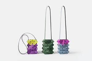 バオ バオ イッセイ ミヤケ”サボテン”着想ショルダーバッグ＆メタリック調トート