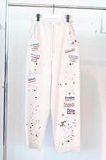 メゾン ミハラヤスヒロ“タグ付けNG”プリントスウェット＆落書き風パッチ付きシャツ｜写真17