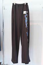 メゾン ミハラヤスヒロ“タグ付けNG”プリントスウェット＆落書き風パッチ付きシャツ｜写真11