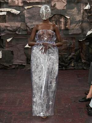 メゾン マルジェラ「アーティザナル」(Maison Margiela ‘Artisanal’) 2025年春夏ウィメンズ&メンズコレクション  - 写真1