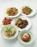 明治公園で“コロナビール満喫”屋外ビアラウンジ、『時をかける少女』上映の野外映画イベントも｜写真3