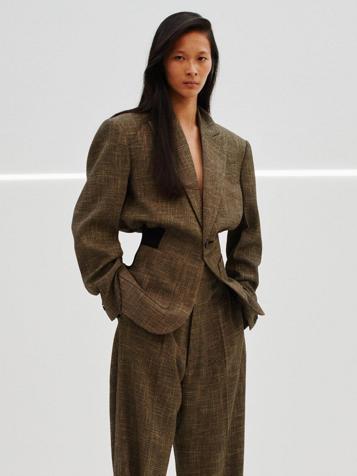 フィービー ファイロ コレクション「D」 2026年春夏<span>コレクション</span> - 写真26
