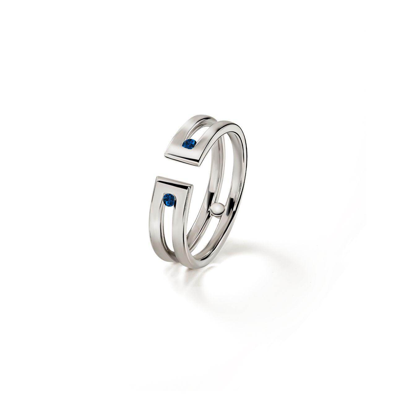 テゼ デュオ 238,000円(ホワイトゴールド、サファイア)