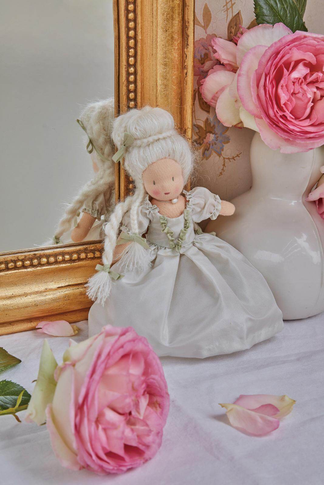 JR名古屋タカシマヤ「フランス展」“ご褒美スイーツ”カヌレや薔薇パフェ、おしゃれ雑貨など約80店｜写真13
