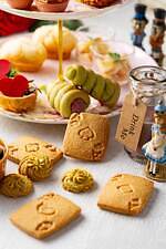 「アリスとハートの女王様のお茶会」ヒルトン東京で、“秋の味覚たっぷり”パンが主役のアフタヌーンティー｜写真3