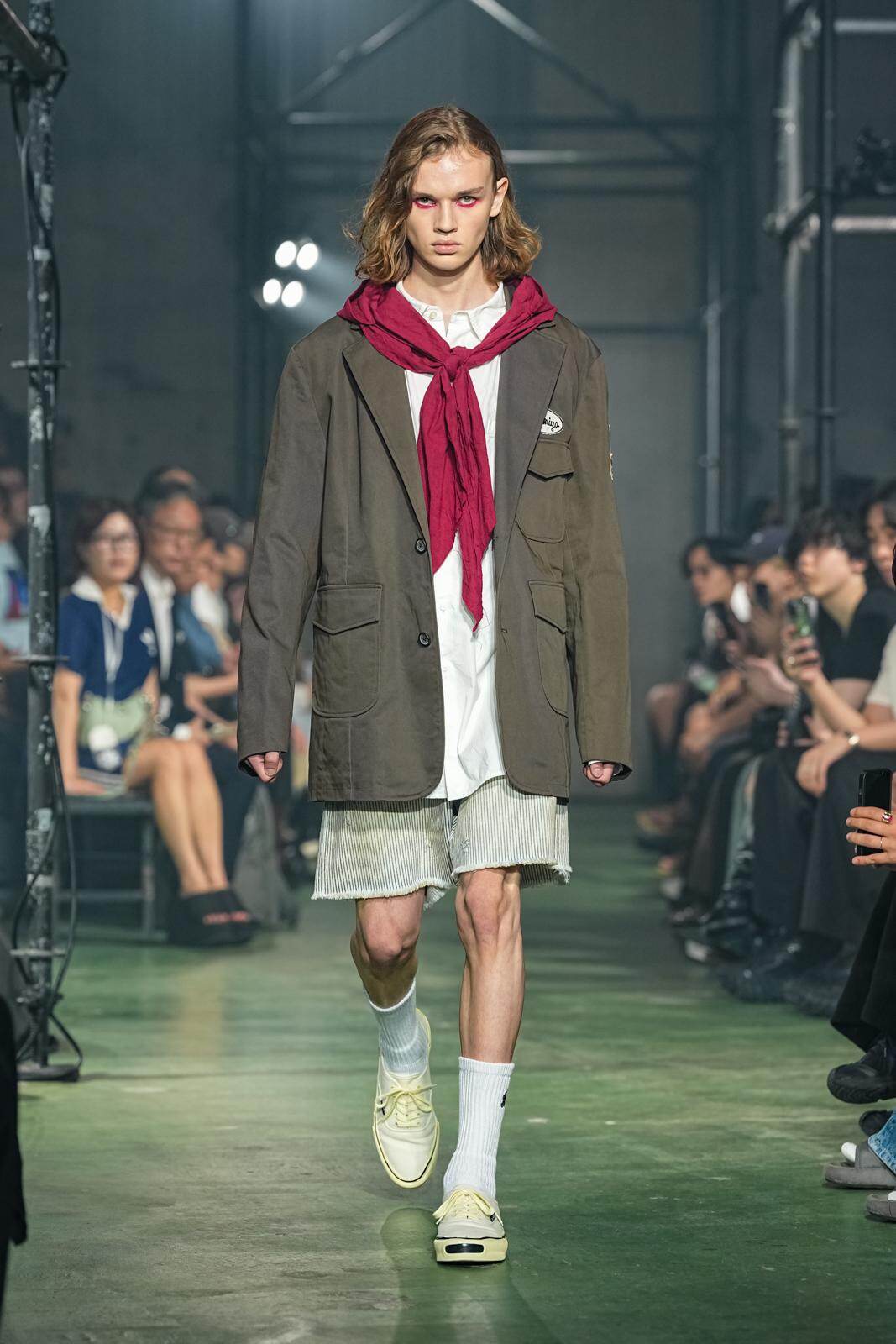 カミヤ(KAMIYA) 2026年春夏メンズコレクション  - 写真12