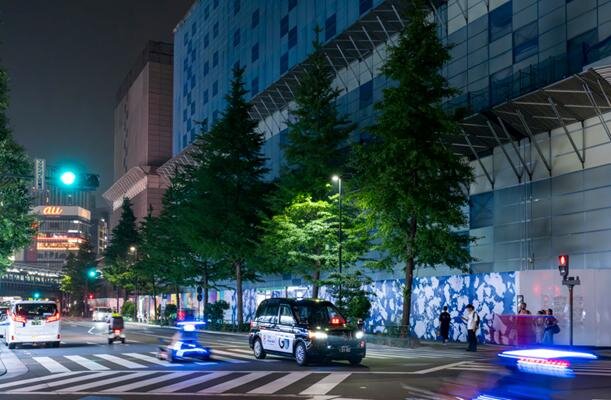 「ユウラクチョウパーク」有楽町駅前に新施設、ファレル＆NIGO参画のKAWSアート展示や商業空間｜写真6