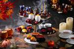 ザ・プリンス パークタワー東京のハロウィンアフタヌーンティー、ドクロ浮かぶゼリーやホウキ型ショコラ｜写真1