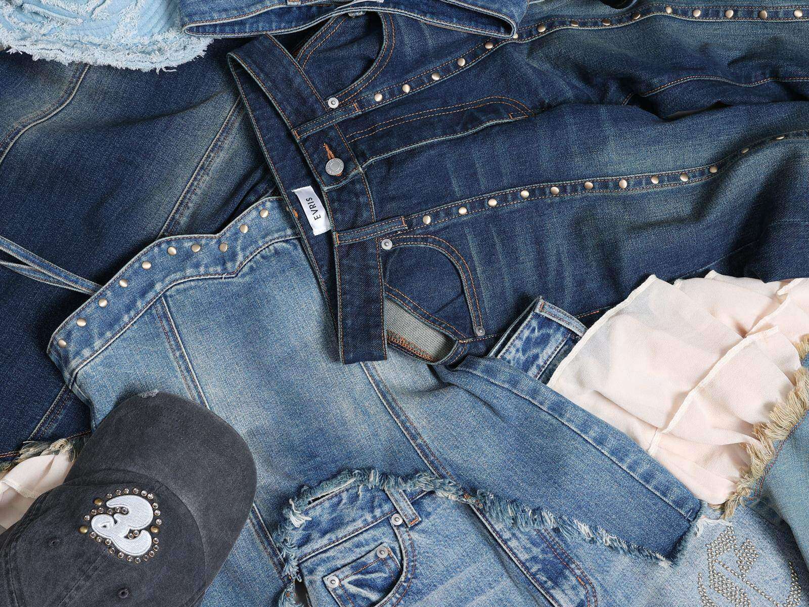 エヴリス(EVRIS) 2025年冬ウィメンズコレクション  - 写真5