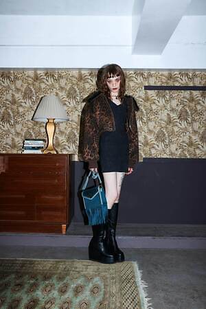 エヴリス(EVRIS) 2025年冬ウィメンズコレクション  - 写真16