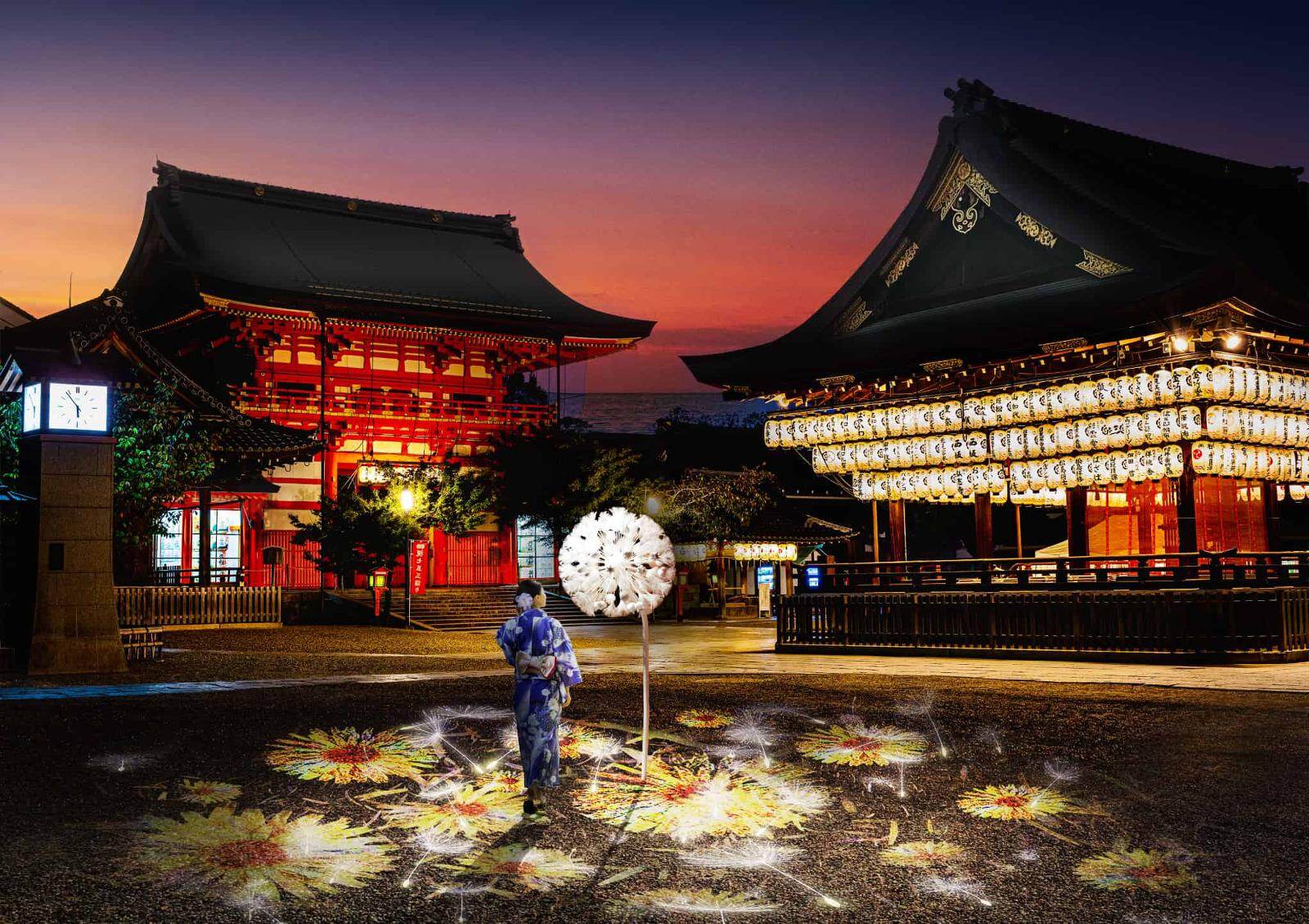 八坂神社 展示期間：2025年8月8日(金)～8月17日(日)