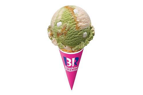 サーティワン「ゴルフ」着想の新作フレーバー、抹茶×キャラメルアイスに“ゴルフボール”マシュマロをイン