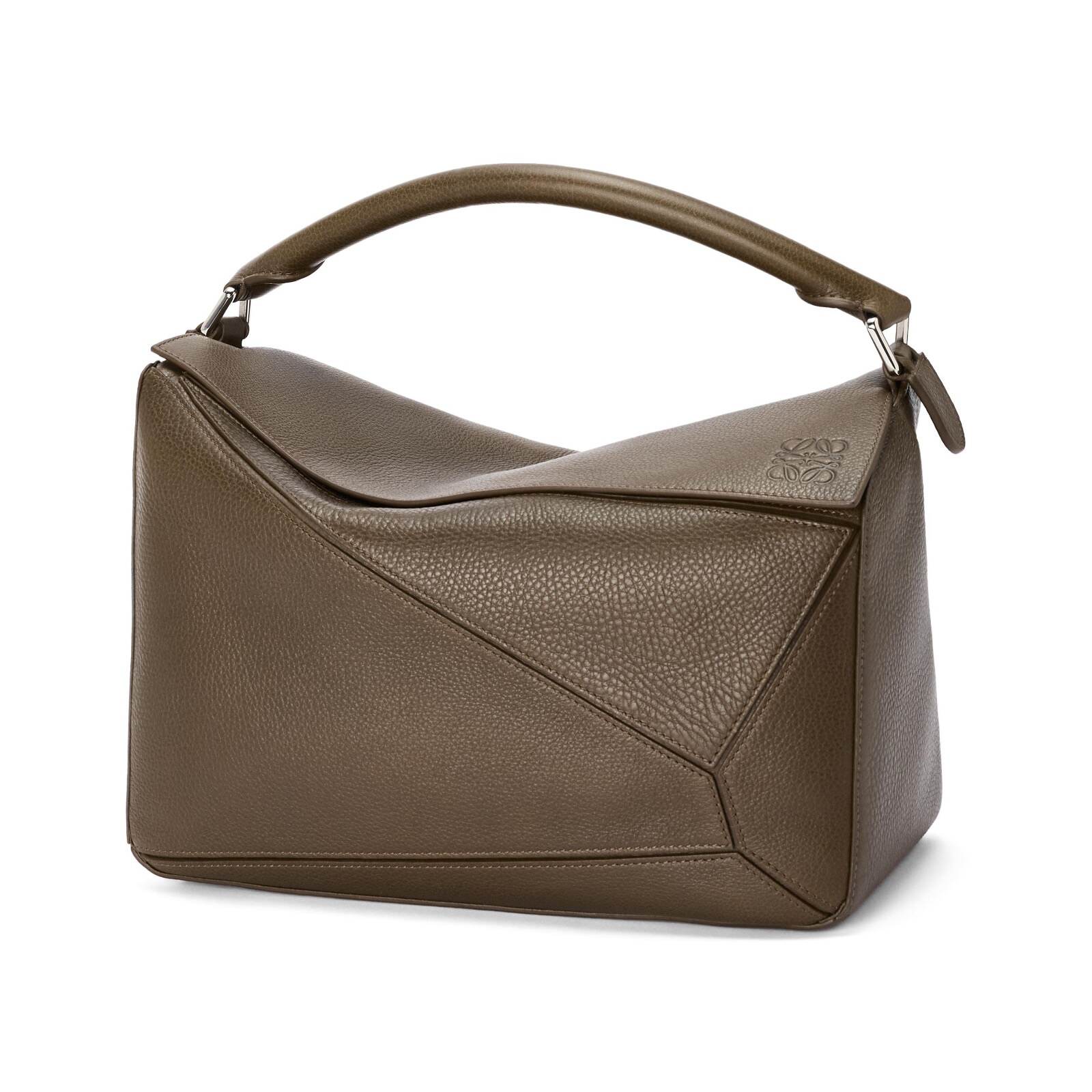 【sk】値下げしました‼︎ 【LOEWE ロエベ】　合成皮革 バッグ ロエベから「レザーを編み込んだスペシャルバッグ」が登場