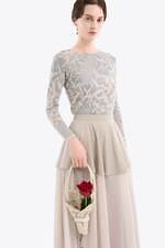 ミューラル、クリムト《接吻》着想の刺繍レースドレス＆“まるで花束”花柄刺繍のバッグ｜写真41