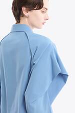 ミューラル、クリムト《接吻》着想の刺繍レースドレス＆“まるで花束”花柄刺繍のバッグ｜写真23