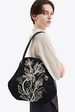 ミューラル、クリムト《接吻》着想の刺繍レースドレス＆“まるで花束”花柄刺繍のバッグ｜写真39