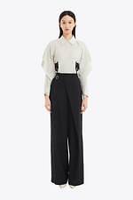 ミューラル、クリムト《接吻》着想の刺繍レースドレス＆“まるで花束”花柄刺繍のバッグ｜写真32