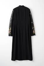 ミューラル、クリムト《接吻》着想の刺繍レースドレス＆“まるで花束”花柄刺繍のバッグ｜写真5