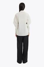 ミューラル、クリムト《接吻》着想の刺繍レースドレス＆“まるで花束”花柄刺繍のバッグ｜写真28