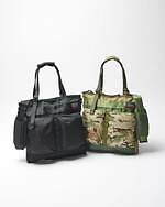 ブルックス ブラザーズ×ブリーフィング”高強度ナイロン”の3WAYユーティリティバッグ｜写真1