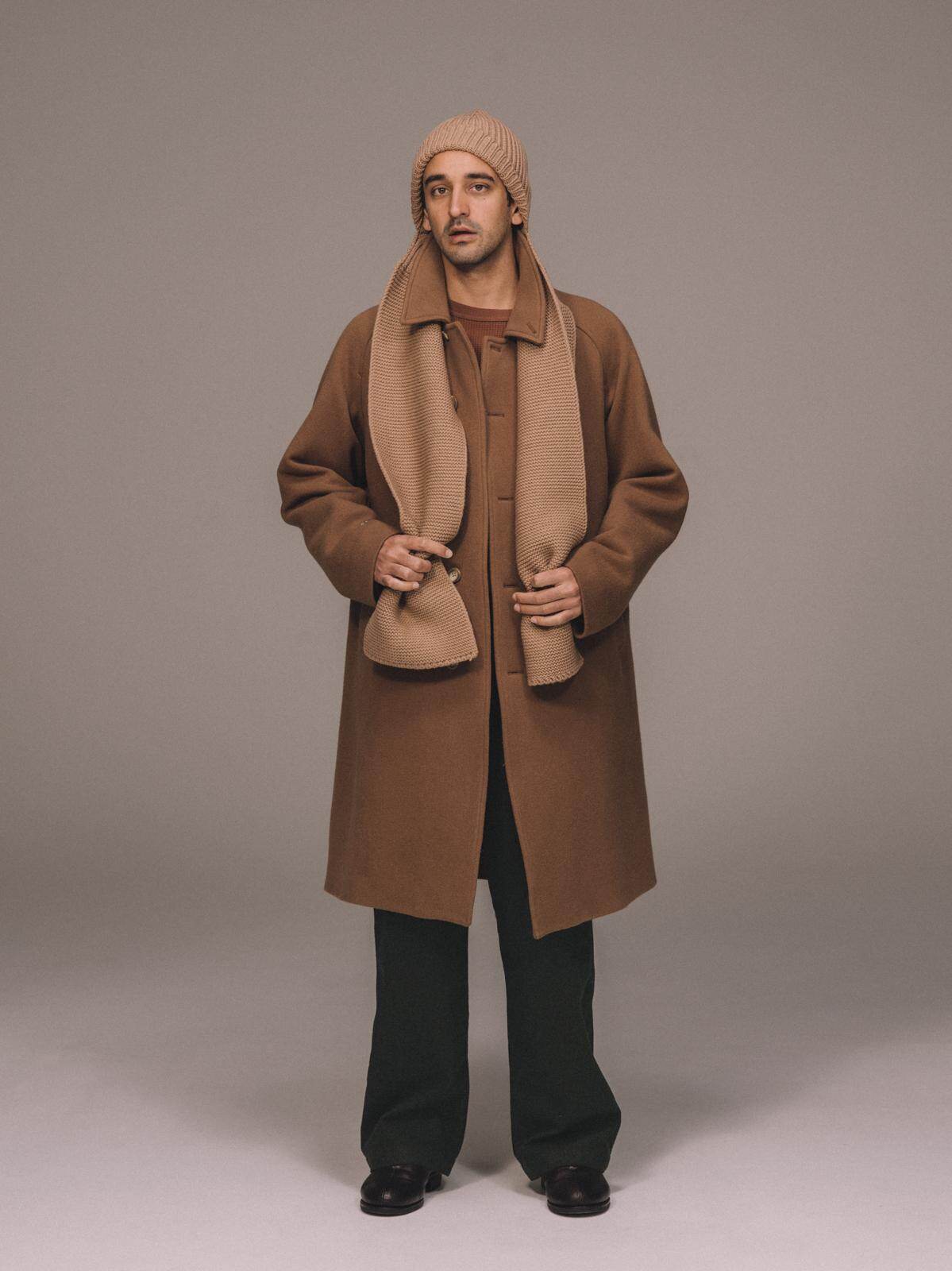 フィグベル 2022-23年秋冬｜ ステンカラーコート