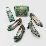 ダイアナ“名画モチーフ”シューズ＆バッグ、モネ《睡蓮》やゴッホ《ばら》から着想｜写真3