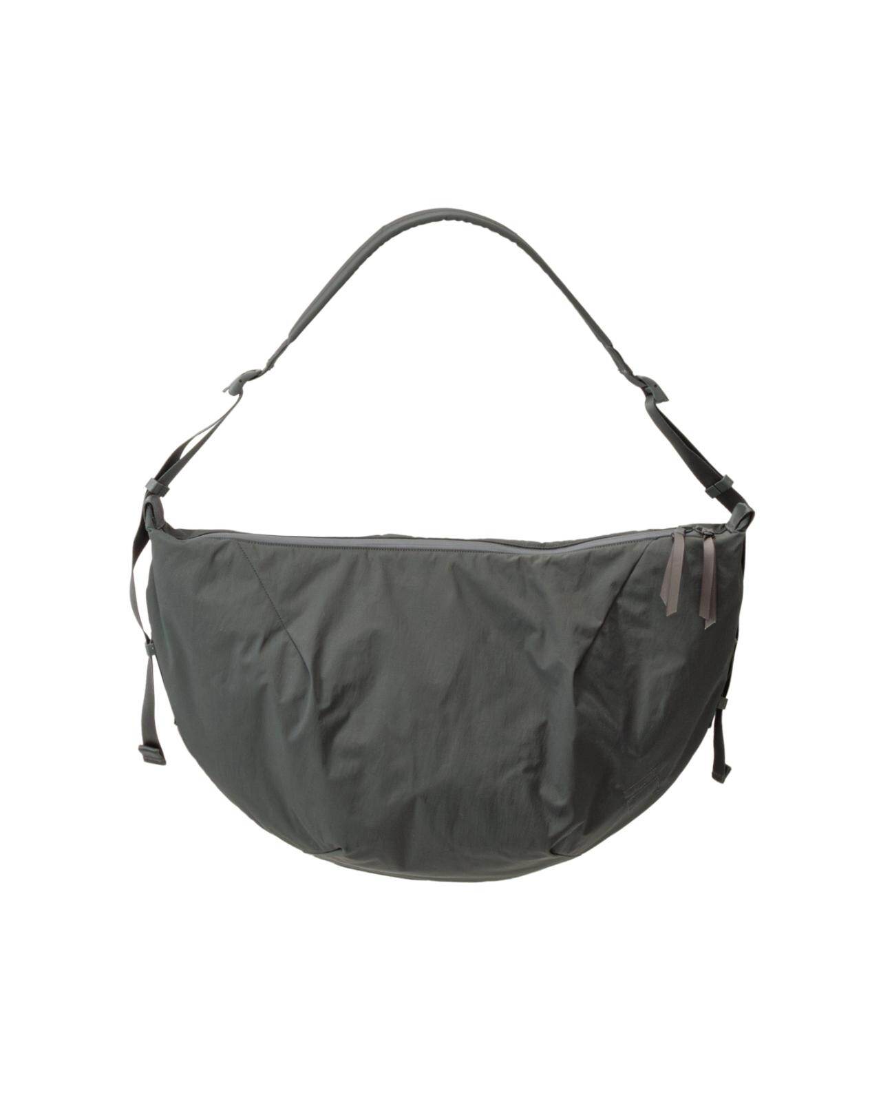 ラージクレセントバッグ 30,800円