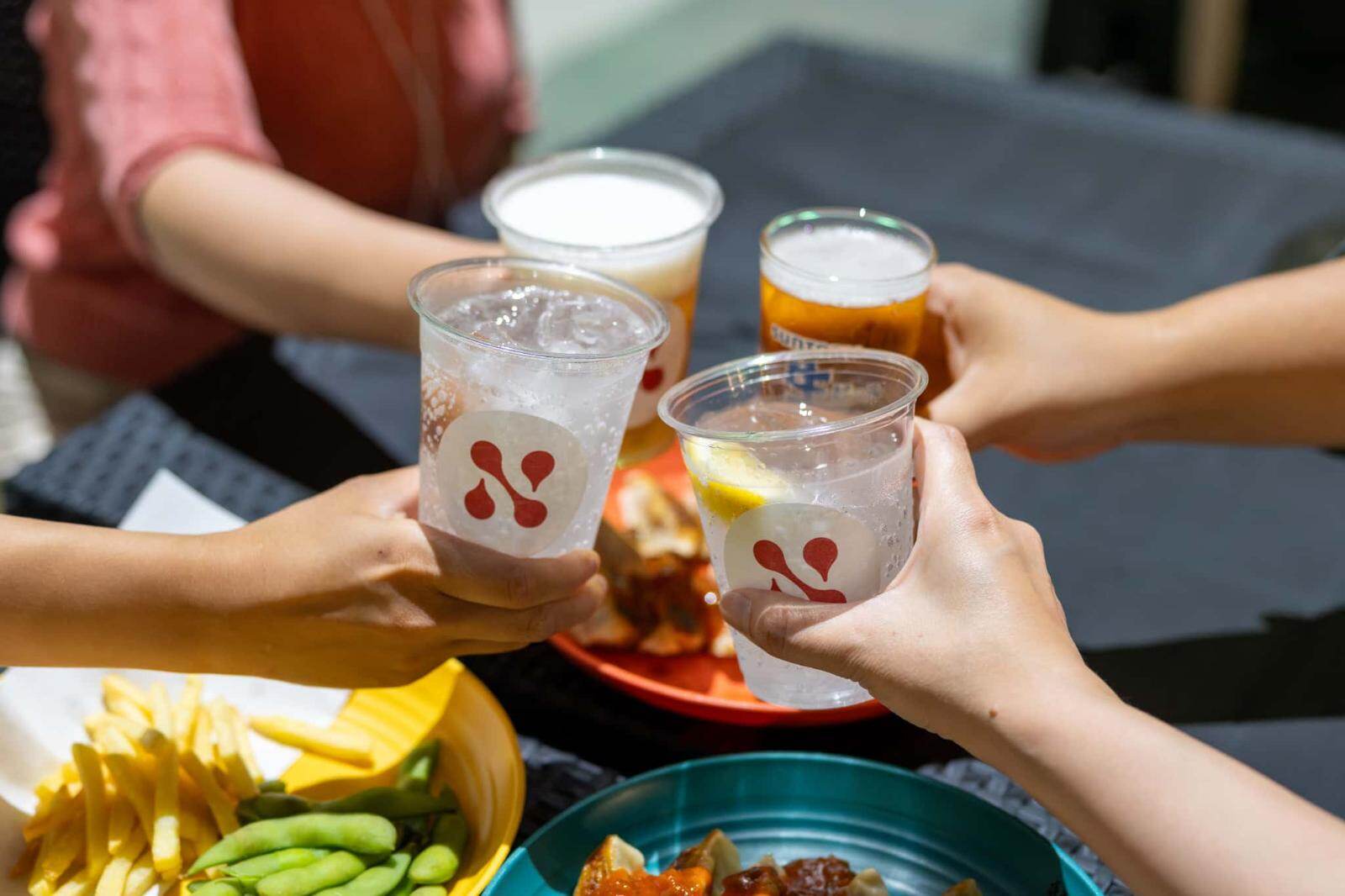 ネイキッド“茶室”のデジタルアート空間で楽しむビアガーデン、京都・アートテラスラウンジで