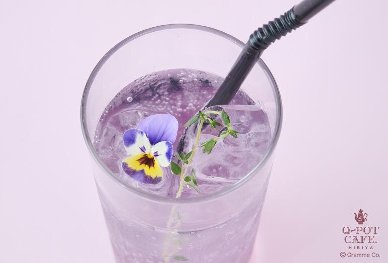 Q-pot CAFE.2号店が東京・日比谷に、“劇場”テーマのすみれ色アフタヌーンティー＆パフェ｜写真14