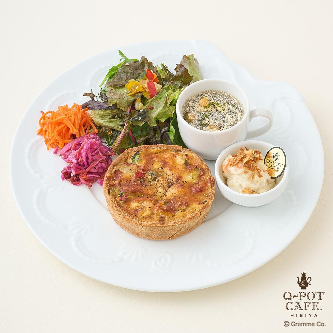 Q-pot CAFE.2号店が東京・日比谷に、“劇場”テーマのすみれ色アフタヌーンティー＆パフェ｜写真24