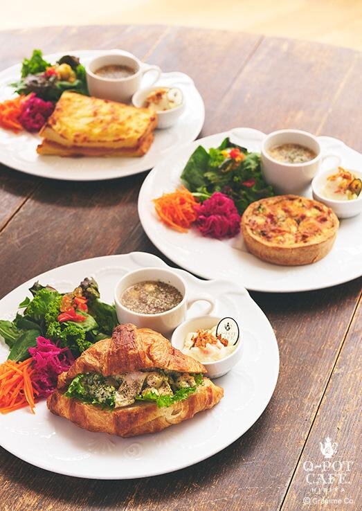 Q-pot CAFE.2号店が東京・日比谷に、“劇場”テーマのすみれ色アフタヌーンティー＆パフェ｜写真27