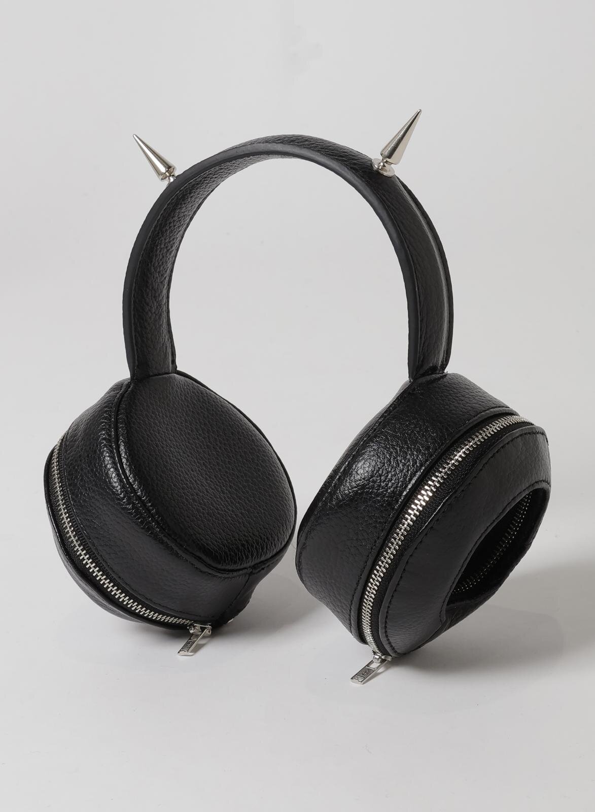 ヘッドフォンポーチ 46,200円 
