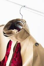 ミューラル“水面に散り敷く花々のように”パッチワーク刺繍のドレスができるまで、素材に込めた思いを探る｜写真8