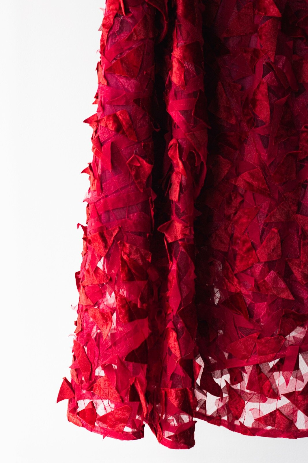 Petals carpet embroidered dress 253,000円