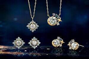 テイクアップ“銀河の宝石”「モアサナイト」ジュエリー、天の川＆星雲モチーフのピアスやネックレス