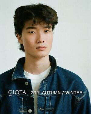 シオタ(CIOTA) 2021-22年秋冬ウィメンズ&メンズコレクション  - 写真39
