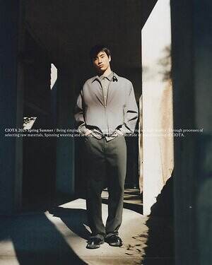 シオタ(CIOTA) 2025年春夏ウィメンズ&メンズコレクション  - 写真4