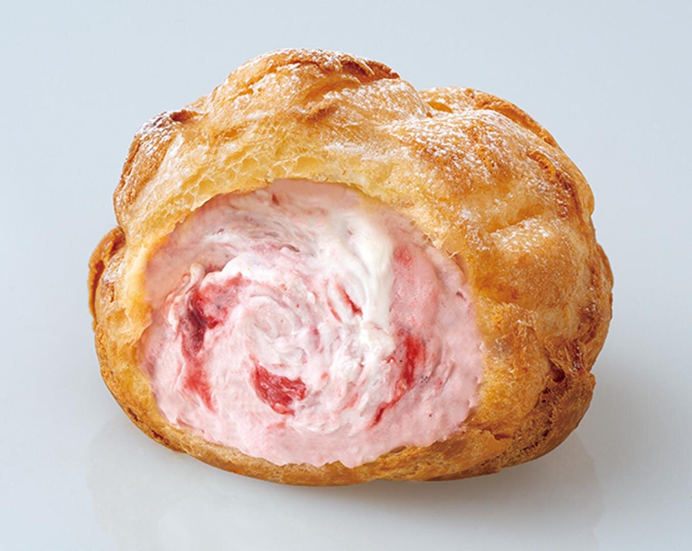 「ストロベリーチーズケーキ」290円