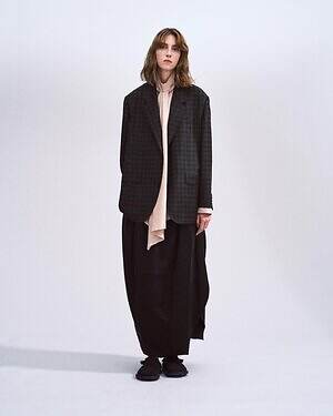 バウト(BOWTE) 2025-26年秋冬ウィメンズ&メンズコレクション  - 写真42