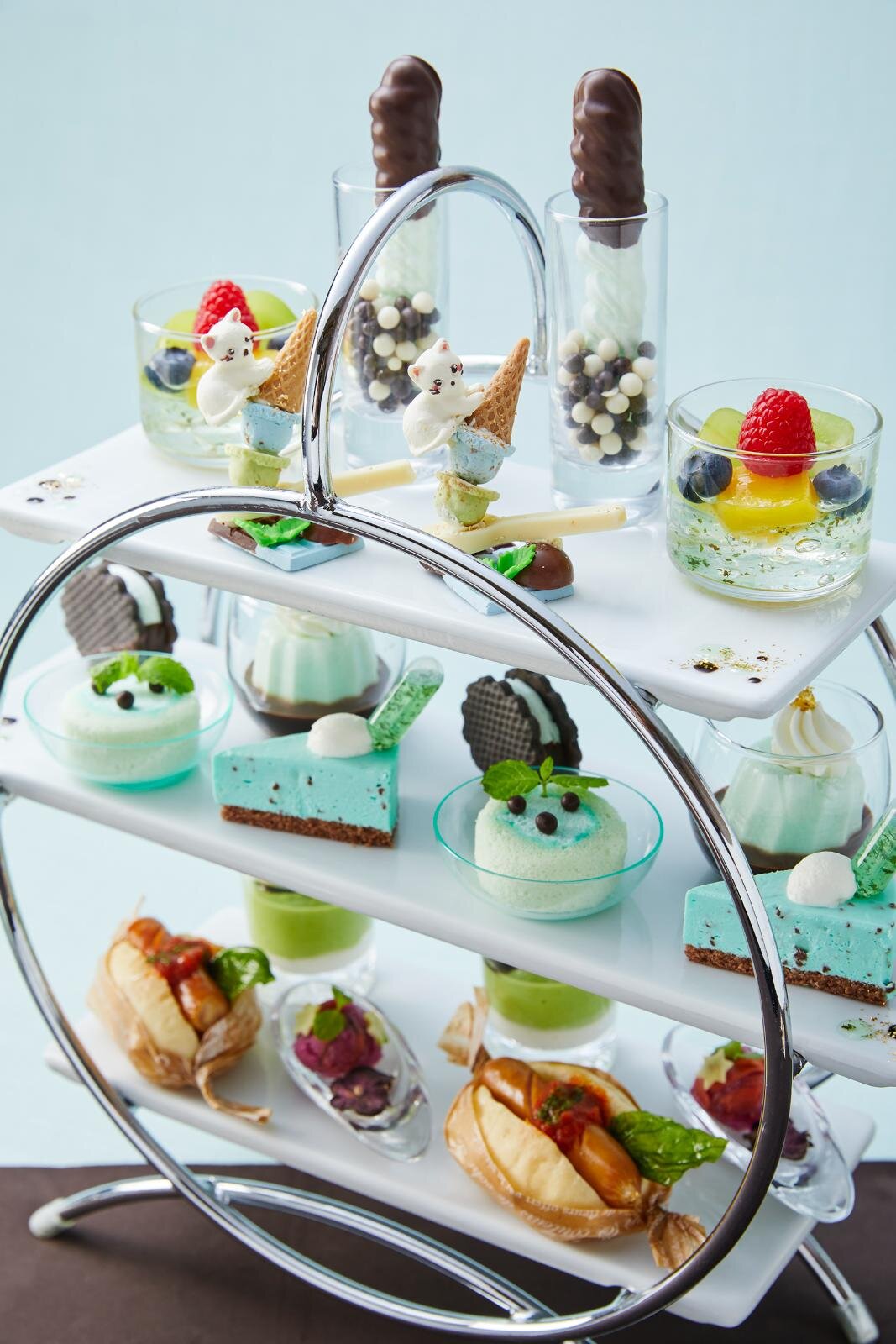 「チョコミントアフタヌーンティー」1名 8,000円※サービス料(15％)込み 