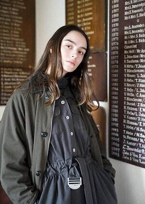 ナイジェル・ケーボン(NIGEL CABOURN) 2025-26年秋冬ウィメンズコレクション  - 写真4